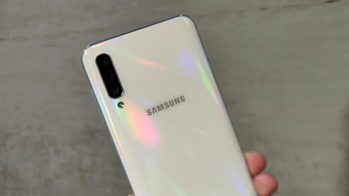 3 camera chất lượng của Galaxy A50