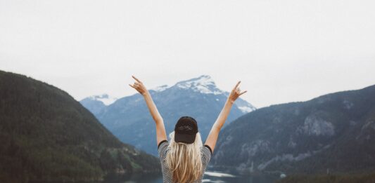 5 cuốn sách giúp tâm hồn bạn trẻ lại