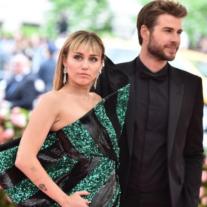 Liam Hemsworth và Miley Cyrus