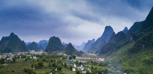 Du lịch Cao Bằng – Mùa nước đổ đẹp như tranh vẽ giữa núi rừng Đông Bắc Cao Bằng mùa nước đổ (Nguồn: Internet)