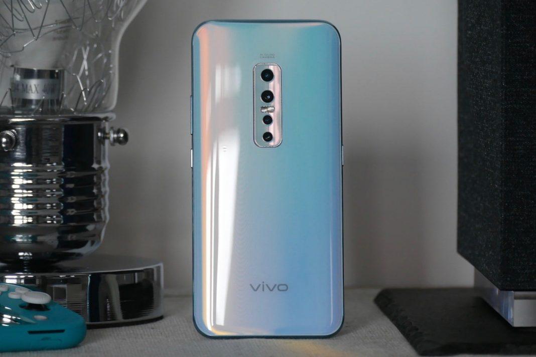 Mặt lưng Vivo V17 Pro được trang bị Gorilla Glass 6. Ảnh: internet