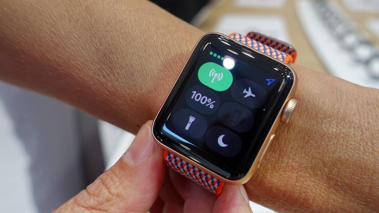 Thời lượng dùng pin trên Apple Watch Series 3 vẫn đủ sử dụng trong 1 ngày. Ảnh: internet