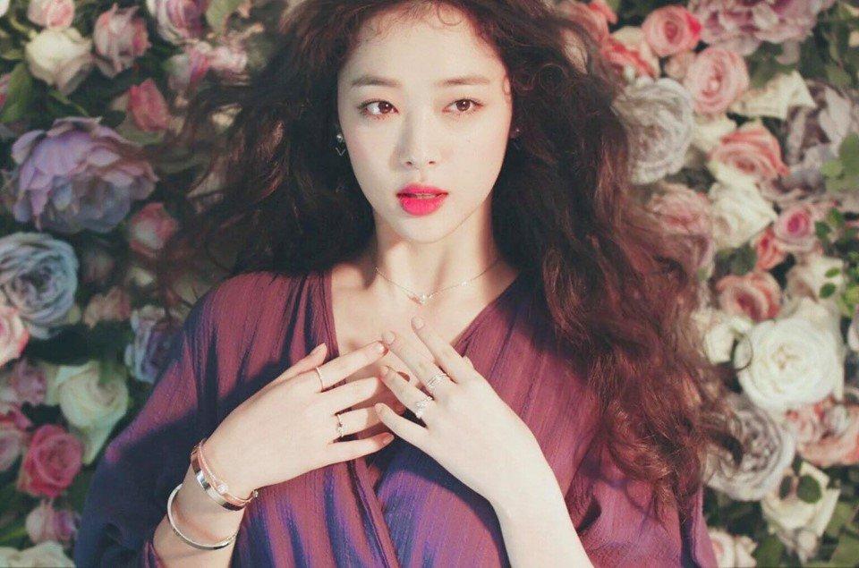 sulli fx tự sát