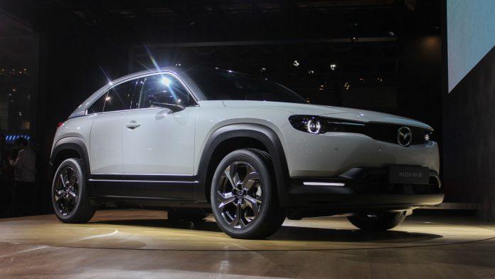 Mazda MX-30 sử dụng động cơ hoàn toàn bằng điện. Ảnh: internet
