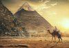 Kim tự tháp_địa điểm xuất hiện trong giấc mơ của chàng trai chăn cừu trong tác phẩm Nhà Giả Kim