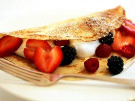 Học làm bánh crepe nhân trái cây kiểu Pháp chiêu đãi cả gia đình đêm Giáng sinh crepe-thuong-thuc