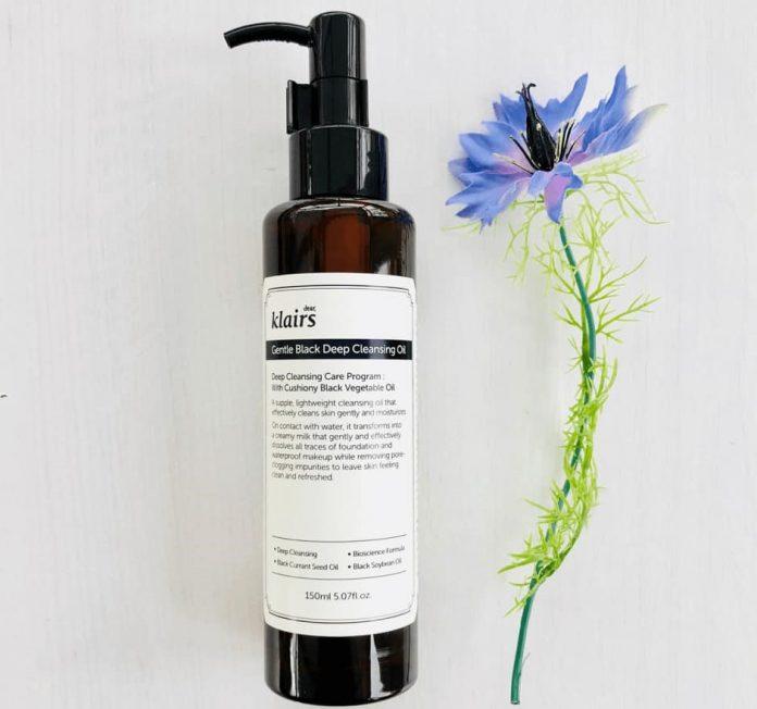 dầu tẩy trang Klairs Gentle Black Deep Cleansing Oil (ảnh: Internet)