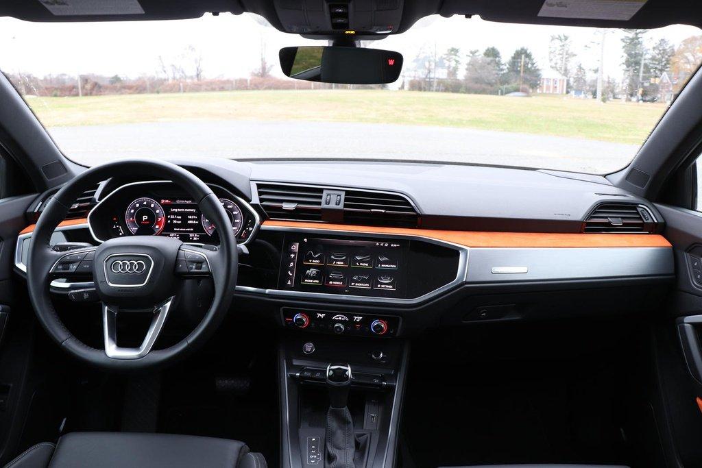Nội thất của Audi Q3 2020. Ảnh: internet