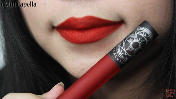 Sắc đỏ cam tựa ánh hoàng hôn tôn lên vẻ đeppj rạng ngời cho gương mặt bạn. (nguồn: Internet