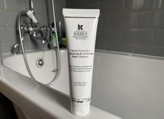 Kiehl s Clearly Corrective Brightening & Exfoliating Cleanser