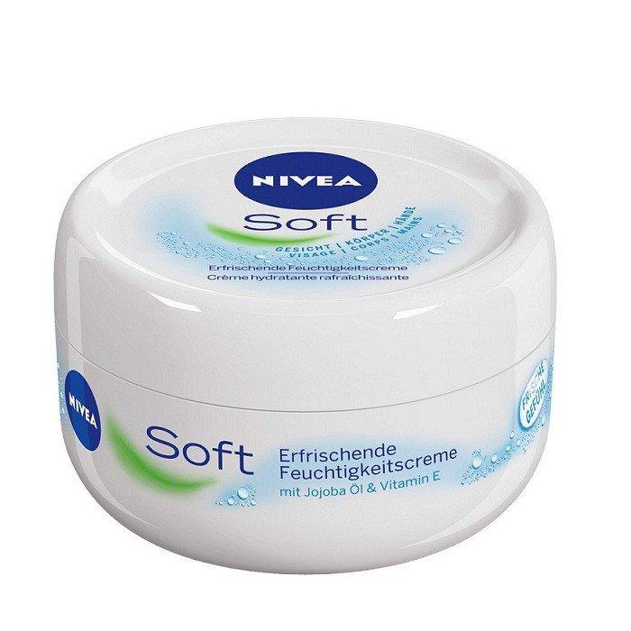 Hộp kem dưỡng ẩm Nivea Soft có hình thức hài hòa, thanh lịch, dễ thương (ảnh: internet).
