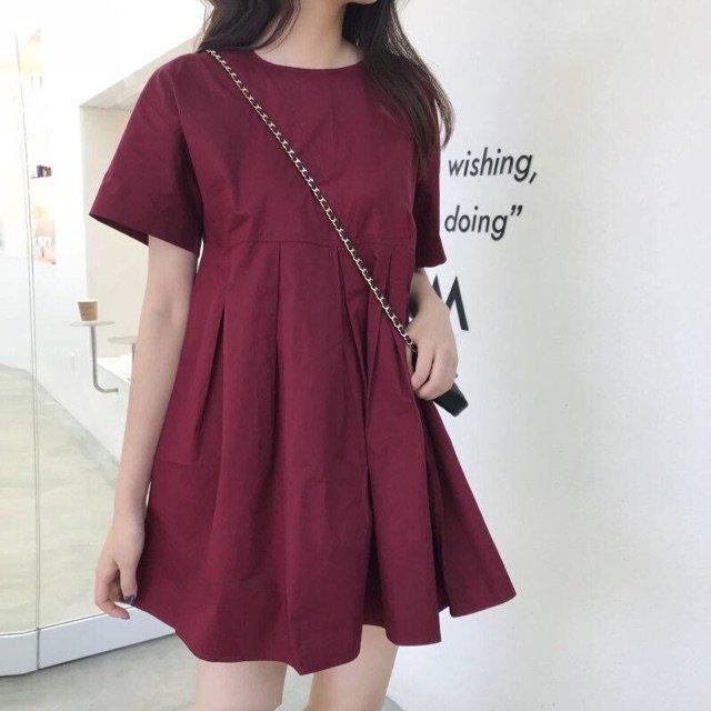 Váy babydoll đỏ. (nguồn ảnh: internet.)