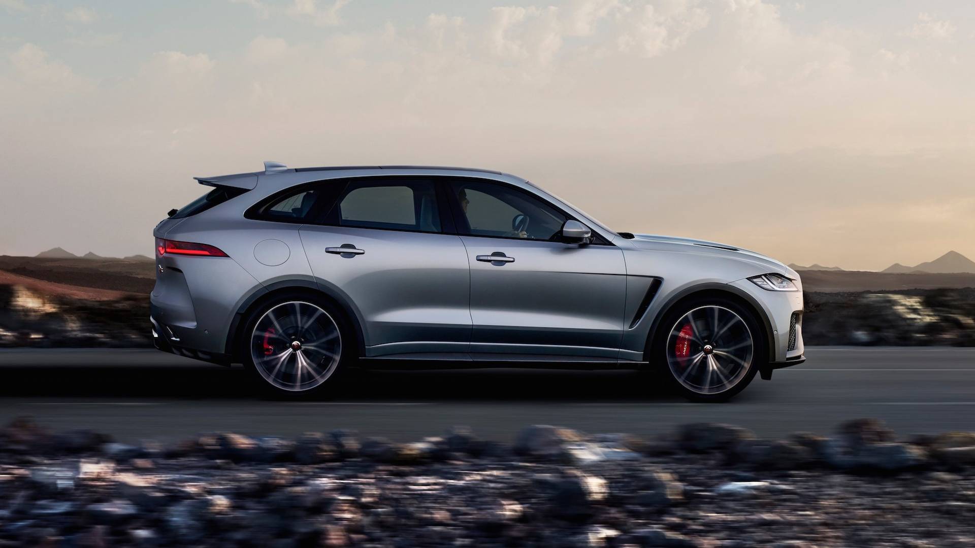 Jaguar F-Pace là một mẫu xe hạng sang đáng giá. Ảnh: internet