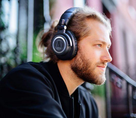 Mẫu tai nghe Audio Technica ATH-M50xBT. Ảnh: internet