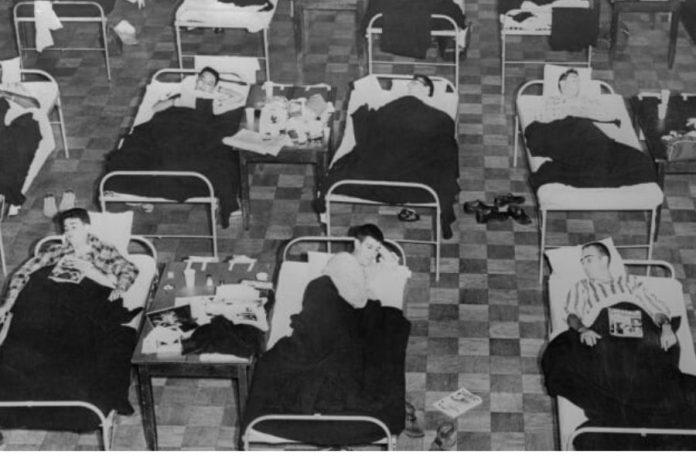 Hàng trăm sinh viên trường đại học Massachusetts ở Mỹ đã bi nhiễm cúm A H2N2 vào năm 1957.