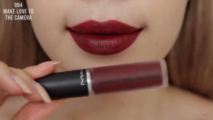 Make Love To The Camera là sắc son đỏ rượu trầm vừa "ngầu" vừa quyến rũ, thích hợp với các nàng mê son tone trầm. (nguồn: Internet)