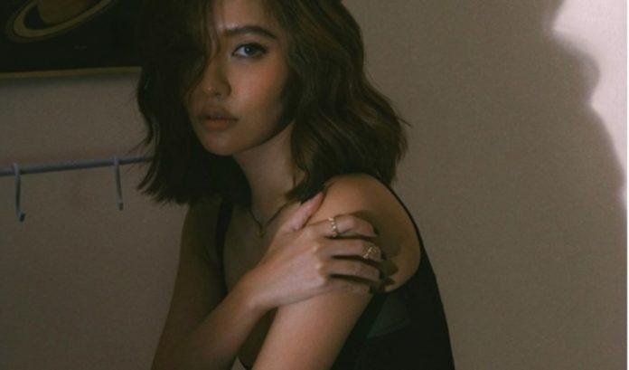 Bích Phương trong Album ảnh giới thiệu MV (Ảnh: Internet) Bích Phương trong Album ảnh giới thiệu MV (Ảnh: Internet)