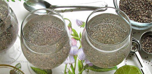 Hạt chia pha nước chanh mật ong