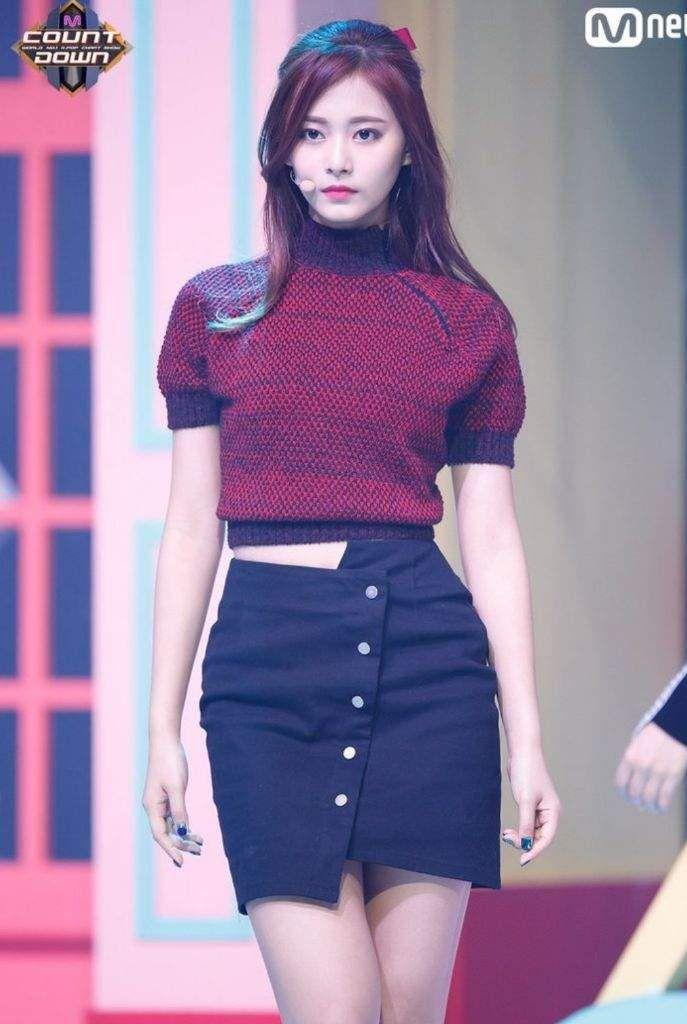 Kiểu tóc của Tzuyu thời Likey