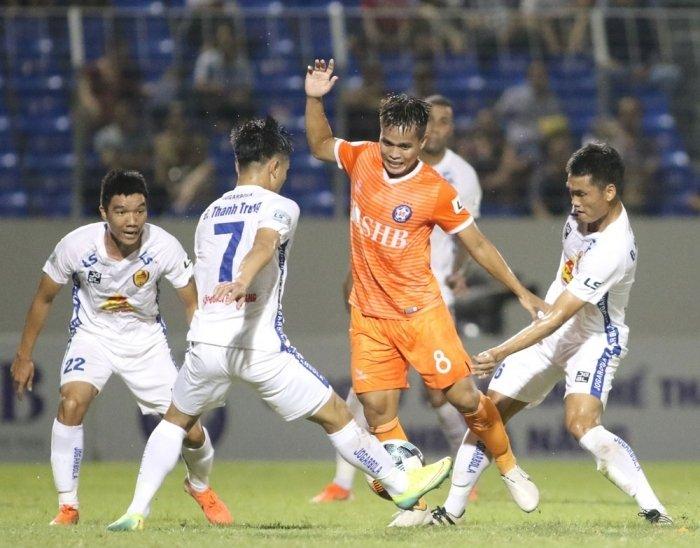 A Mít đóng góp 1 bàn thắng cho SHB Đà Nẵng trong trận thắng đậm trước Quảng Nam. Ảnh: Internet.