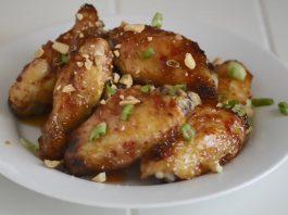 Cánh gà nướng. (Nguồn: inspiredtaste.net)