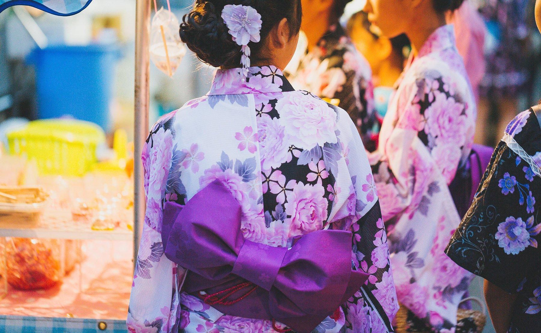 Top 10 lễ hội pháo hoa Nhật Bản đặc sắc diễn ra vào mùa hè du lịch mùa hè du lịch Nhật Bản du lịch Nhật Bản mùa hè lễ hội pháo hoa lễ hội pháo hoa mùa hè lễ hội pháo hoa Nhật Bản sim 4G yukata