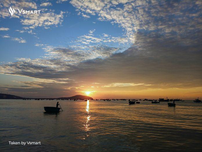 ảnh được chụp trong điều kiện ánh sáng yếu ( ảnh Vsmart)