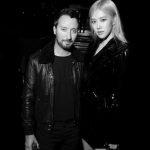 BLACKPINK Rosé tạo dáng cùng Giám đốc sáng tạo Anthony Vaccarello thương hiệu Saint Laurent