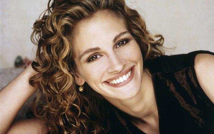 Nụ cười thương hiệu của Julia Roberts đáng giá triệu đô theo đúng nghĩa đen. (Ảnh: Internet)