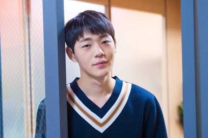 Shin Jae Ha là cậu em đáng yêu trong My Unfamiliar Family (Nguồn: