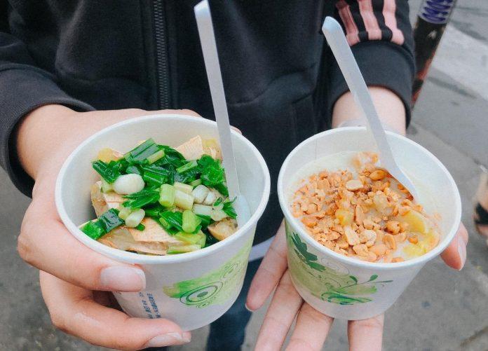 Chuối nướng là món dân dã nhưng rất được lòng nhiều thực khách (Nguồn: Internet)