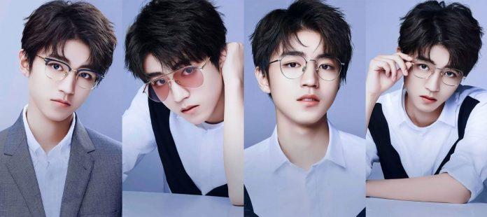 Trưởng nhóm của TFBoys cũng là một mỹ nam khiến fan phát cuồng khi đeo kính. (Ảnh: Internet)