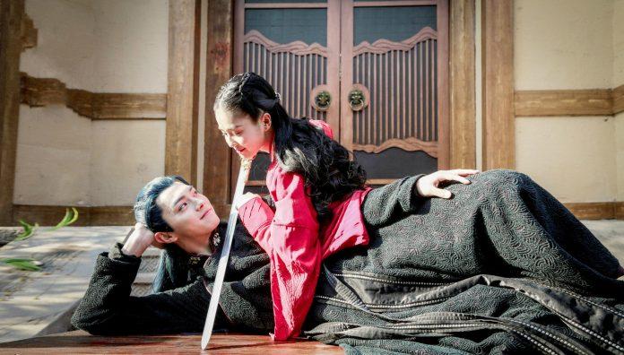 Sự đẹp đôi và ăn ý của Hứa Khải - Bạch Lộc trong Chiêu Diêu khiến người hâm mộ cực kỳ thích thú (Ảnh: Internet)