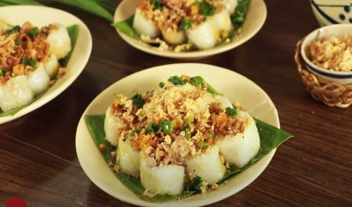 Xôi gà cuốn vừa thơm ngon vừa đẹp mắt (Nguồn: Cooky TV)