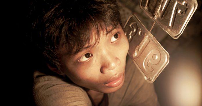 Chỗ ở của Ròm tràn ngập những con số. (Nguồn ảnh: Internet).