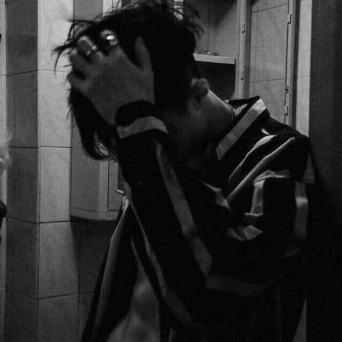 Ảnh tâm trạng buồn dành cho nam (Nguồn: Internet) Ảnh tâm trạng buồn dành cho nam (Nguồn: Internet)