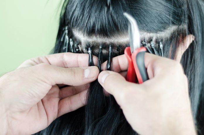 Kiểu tóc nối có thể gây ra những cơn đau đầu liên tục (Ảnh: Internet)