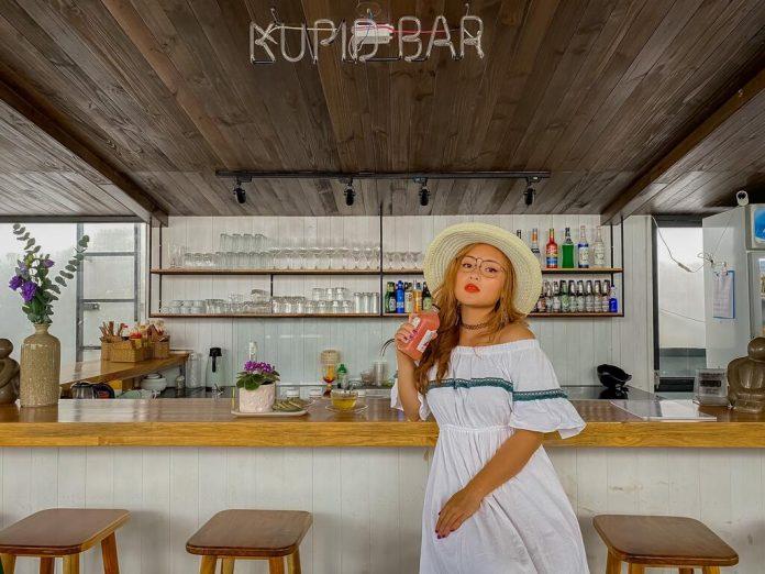 Quầy bar tại The Kupid Hill Homestay ( nguồn: Internet )