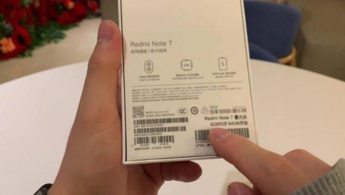 Mặt sau của hộp Xiaomi Redmi Note 7