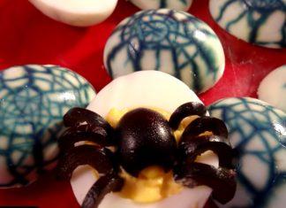 Trứng mạng nhện. (Nguồn:yoyomax12 - the diet free zone)