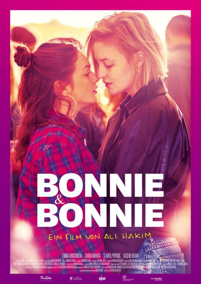 Poster phim Bonnie & Bonnie. (Ảnh: Internet)