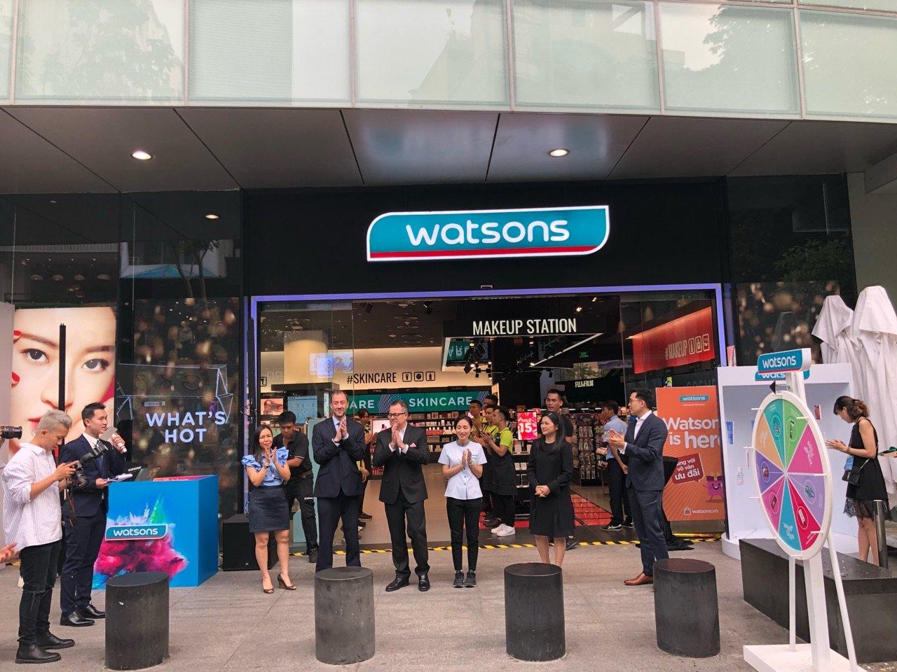 Cửa hàng đầu tiên của Watsons tọa lạc tại Bitexco (Nguồn: Internet).