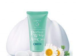Review sữa rửa mặt dành cho da mụn Senka Perfect Whip Acne Care: hỗ trợ điều trị mụn, giúp da sạch trơn mịn màng Senka Perfect Whip Acne Care có khả năng tạo bọt rất tốt, cho lớp bọt mịn như mông êm ái. (nguồn: Internet)