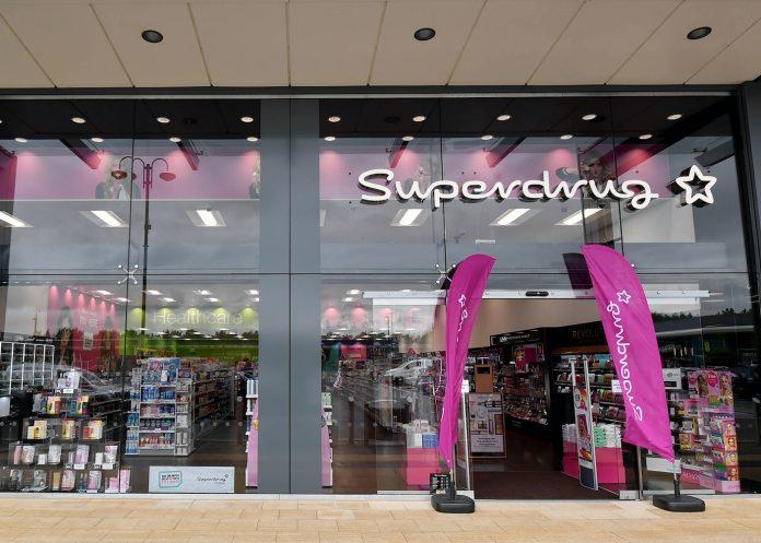 Superdrug là thương hiệu bán lẻ nổi tiếng của Vương quốc Anh (ảnh: internet)