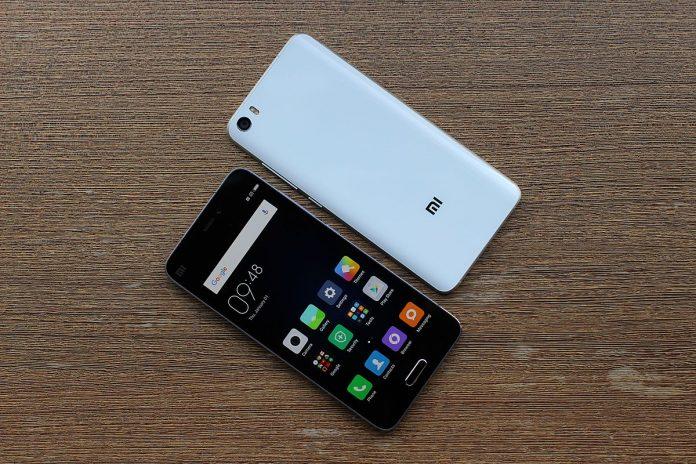 Xiaomi Mi 5 của hãng (Ảnh: Internet).