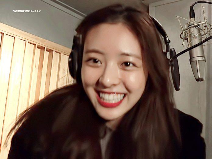 Mặt mộc với nụ cười cực xinh đẹp của Yuna (Ảnh: Internet)