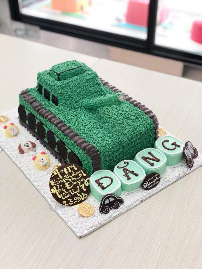 Một chiếc bánh sinh nhật với chiếc xe tăng cực đẹp (Ảnh: internet)