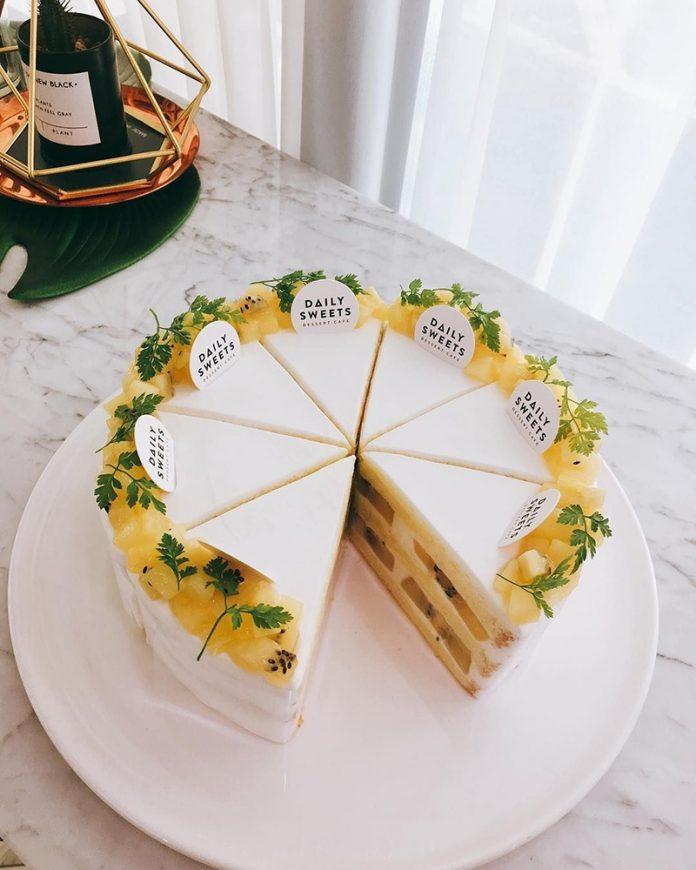 Bánh sinh nhật kiwi vàng ngọt ngào (Ảnh: internet)