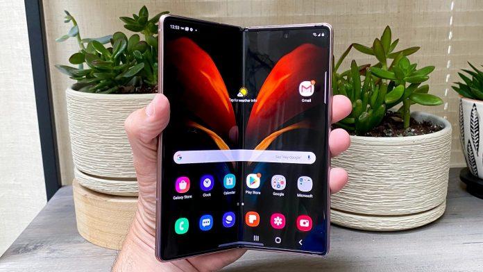 Samsung Galaxy Z Fold 2 (Nguồn: Internet)