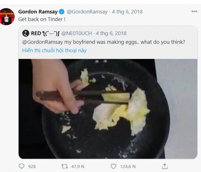 Gordon Ramsay đã bình luận khá hài hước về món trứng rán của Mark (Ảnh: BlogAnChoi)